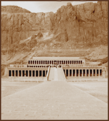 Hatshepusts tempel nära Konungarnaas Dal i Luxor - Egypten